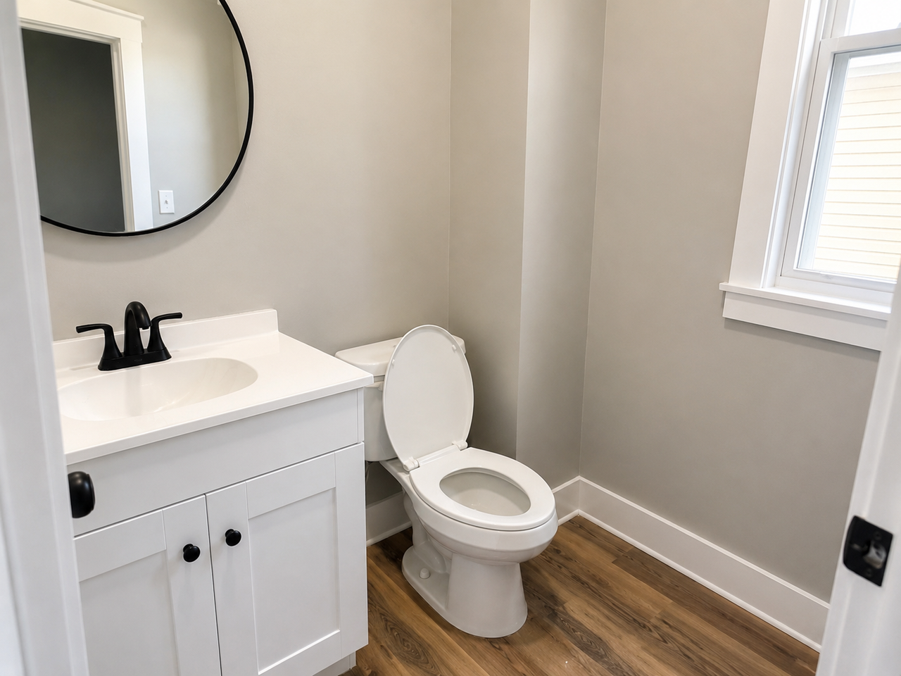 1568 Worthington St - Photo 7 of 13