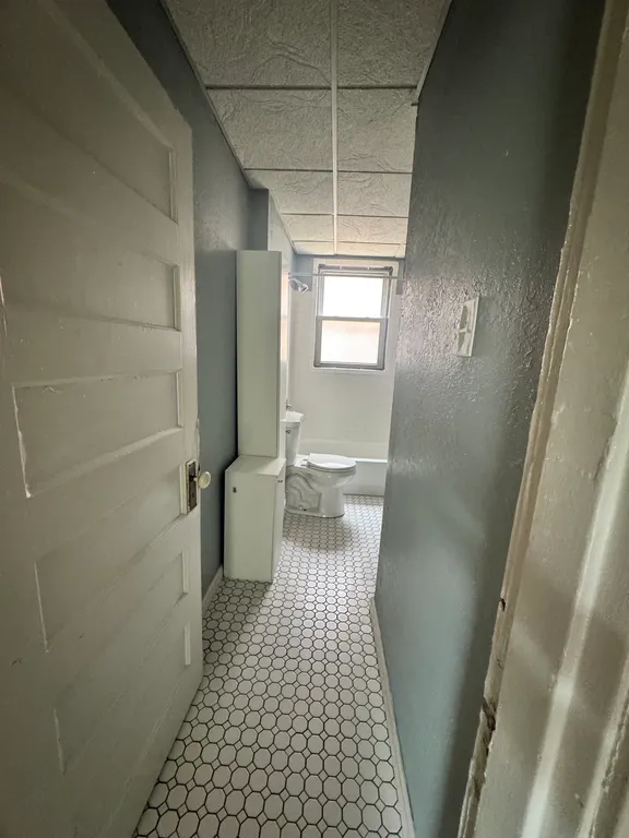 3890 Juniata Street - Photo 4 of 34