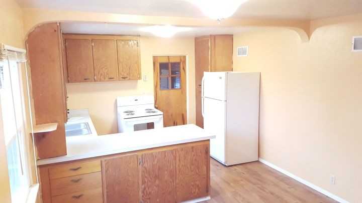 1084 Kyhl Ln - Photo 2 of 7