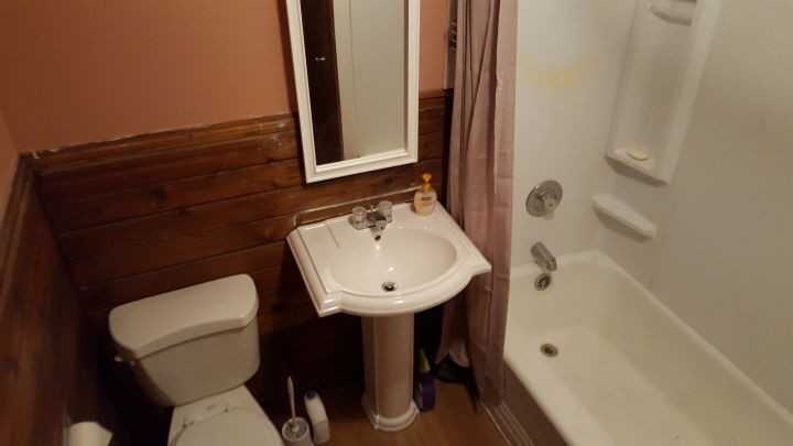 1084 Kyhl Ln - Photo 3 of 7