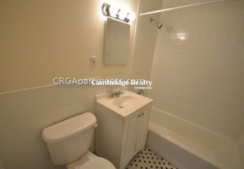 24 Whites Ave #52T - Photo 4 of 8