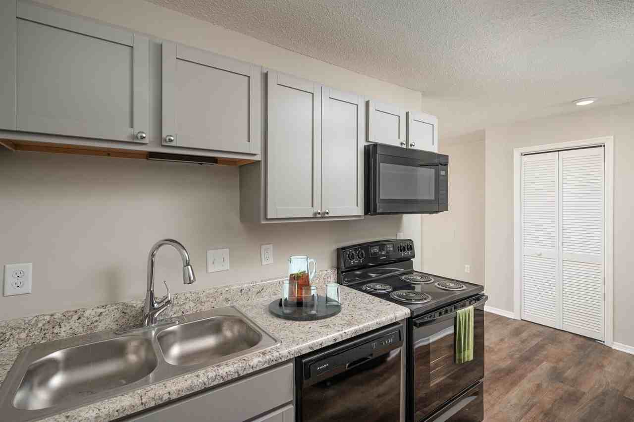 Vandergriff Village by Callio Properties - Photo 4 of 30