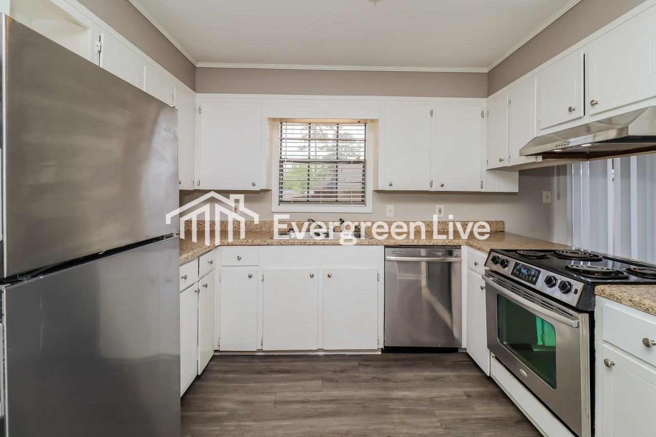 125 Dogwood Cir - Photo 6 of 15