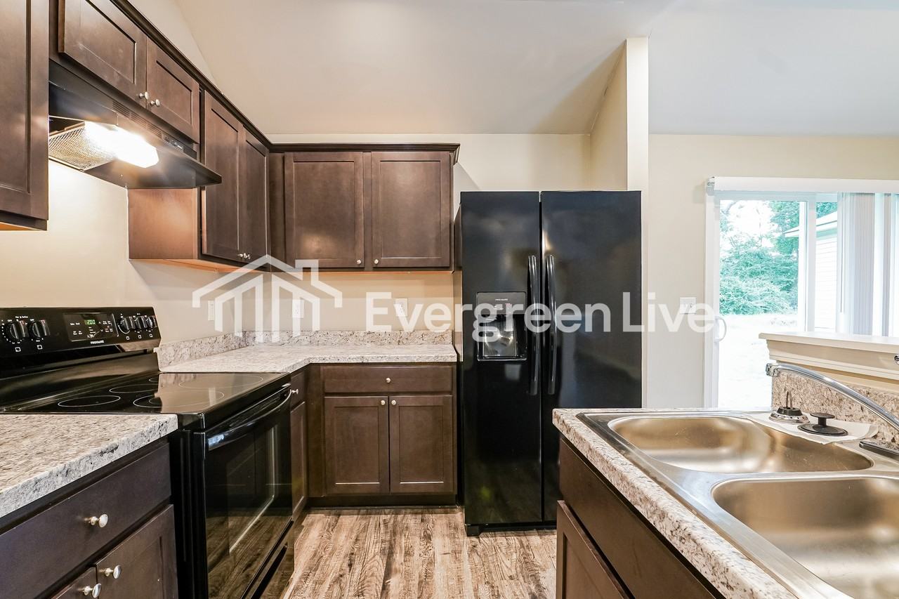 12629 Waterbury Cv - Photo 7 of 14