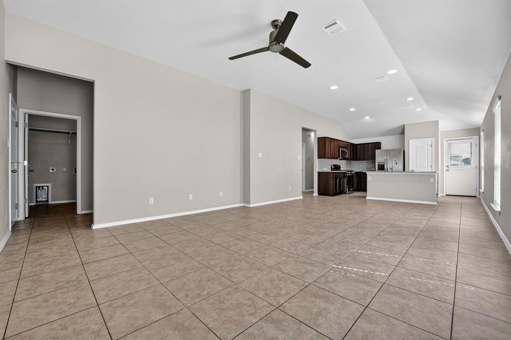 5865 Urbano Bnd - Photo 7 of 27