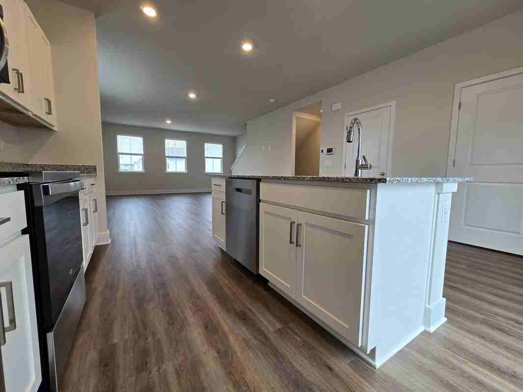 117 Lakota Street - Photo 7 of 30