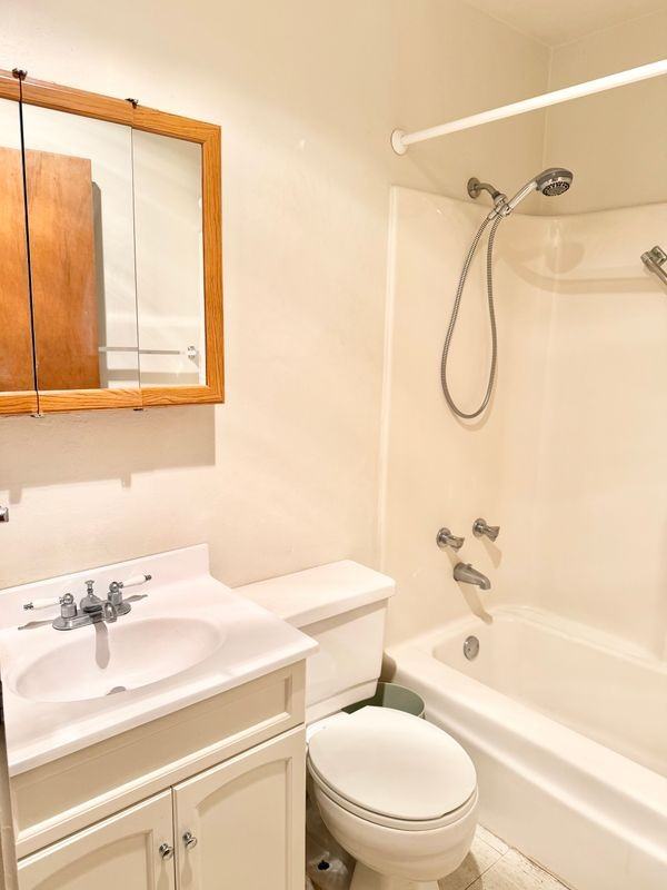 55 Highland Dr ##A6 - Photo 3 of 7