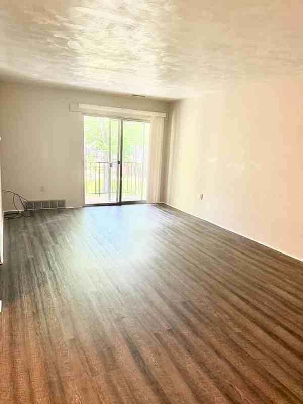 55 Highland Dr ##A6 - Photo 4 of 7