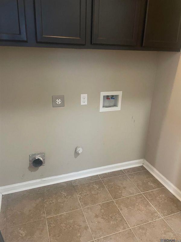 11402 Ashwood Ct - Photo 5 of 11
