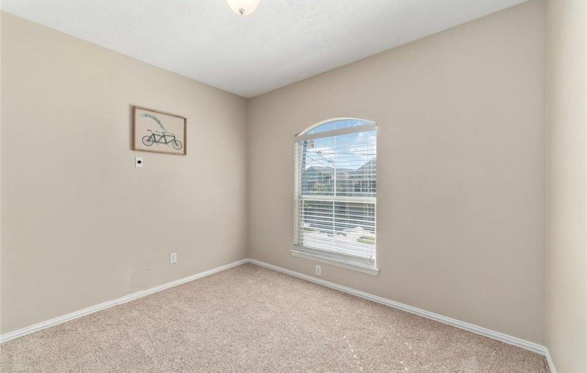 1332 Dorothy St - Photo 3 of 29