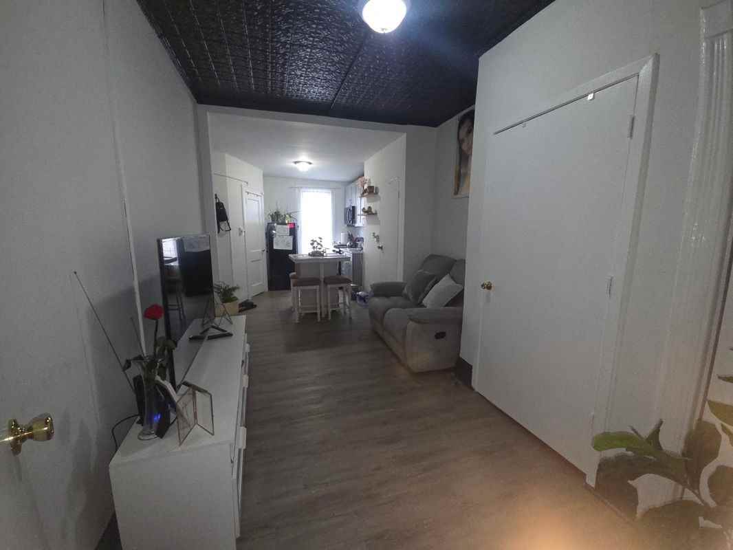 6112 John F Kennedy Blvd ##3 - Photo 3 of 5