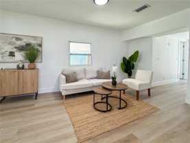 953 Ne 37th St - Photo 1 of 1