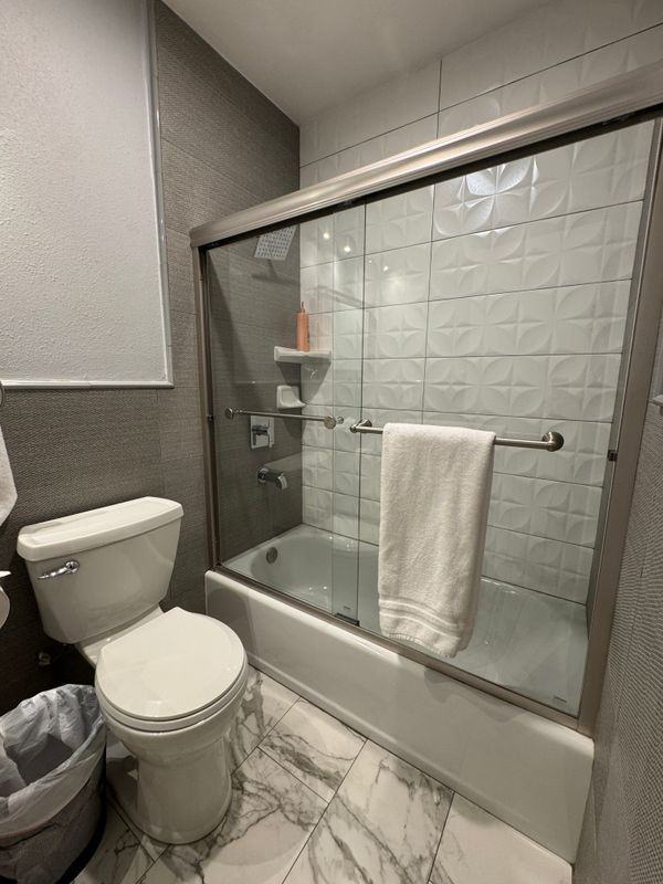 9782 Broadway - Photo 5 of 11