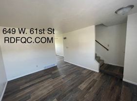 Townhouse 3 level with 2 parking spaces - Photo 1 of 1