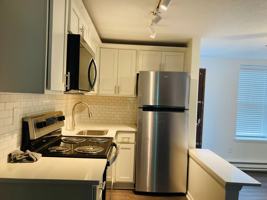 featured image of 614 Armandale St