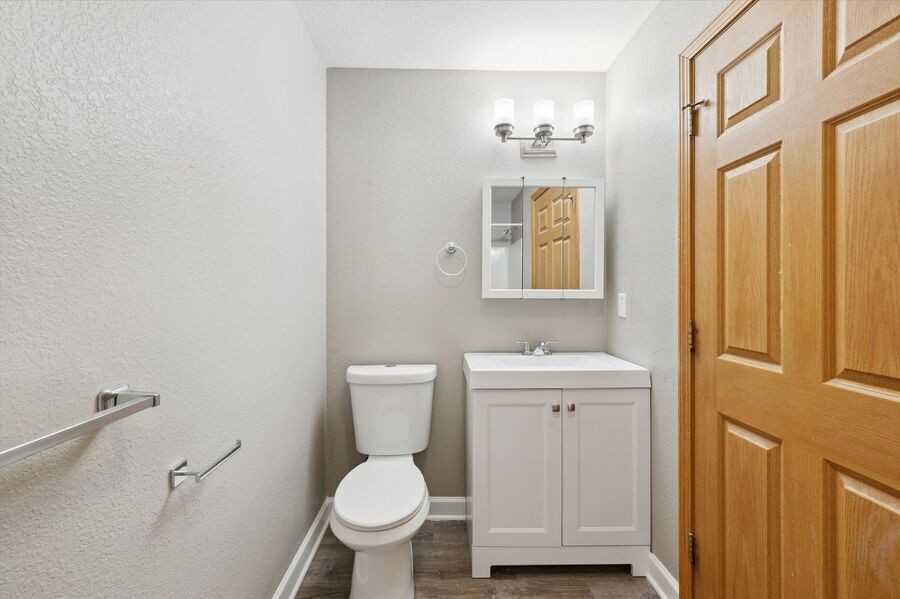4111 Harvest Ln - Photo 6 of 6