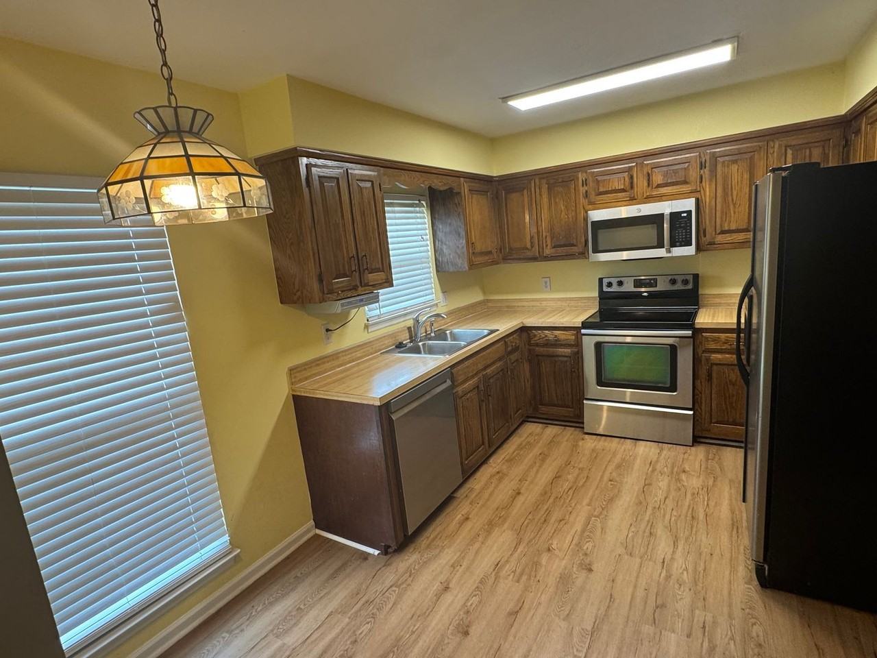 834 Brentwood Pt - Photo 6 of 16
