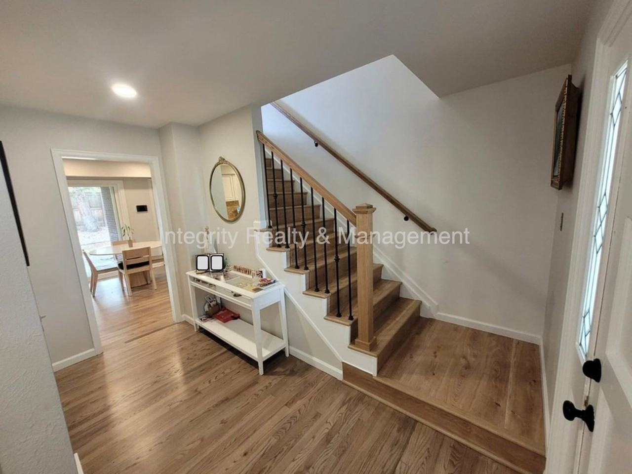 10074 E Lake Dr - Photo 3 of 44