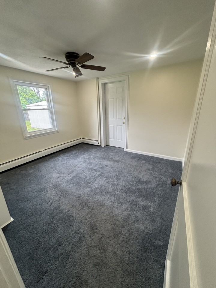Clarendon Rd #1 - Photo 7 of 13