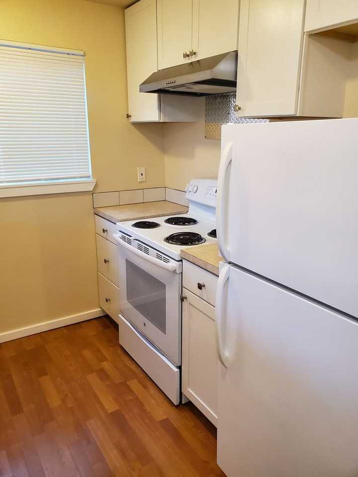 9715 Danwood Ln Nw #4 - Photo 3 of 17