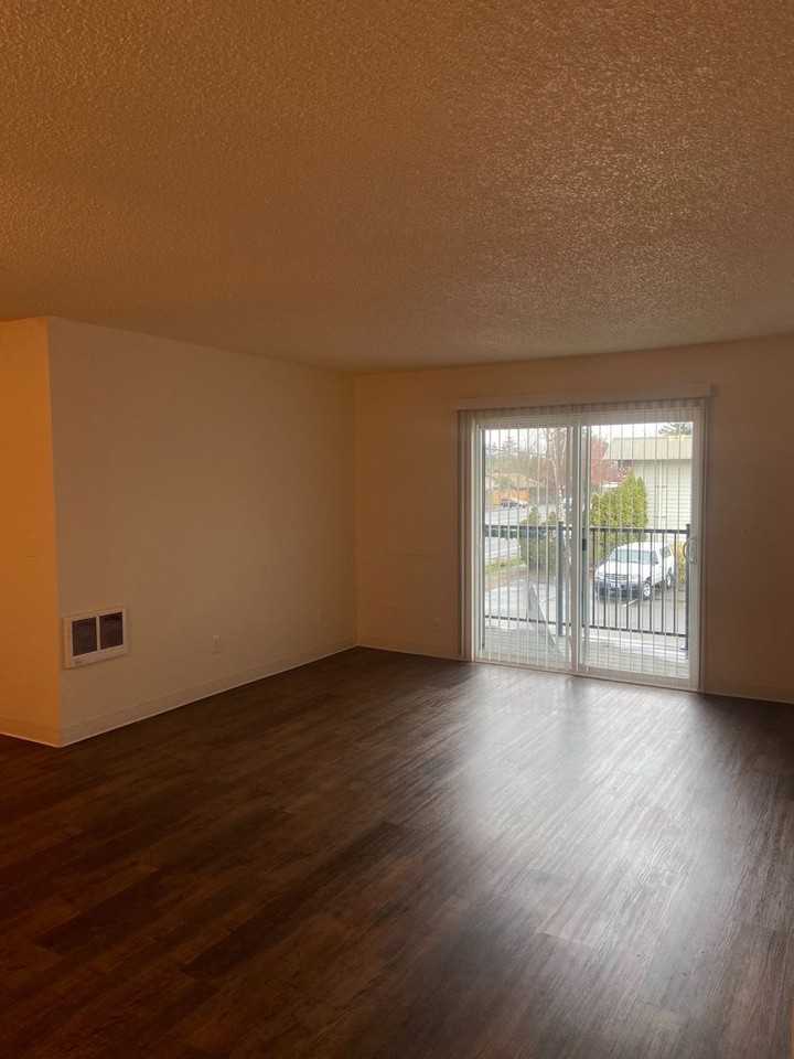 Braemont Terrace - Photo 2 of 25