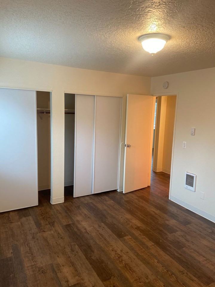 Braemont Terrace - Photo 4 of 25