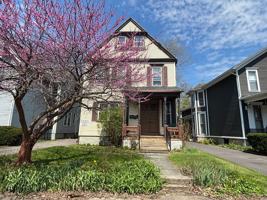 featured image of 13 Lafayette Park