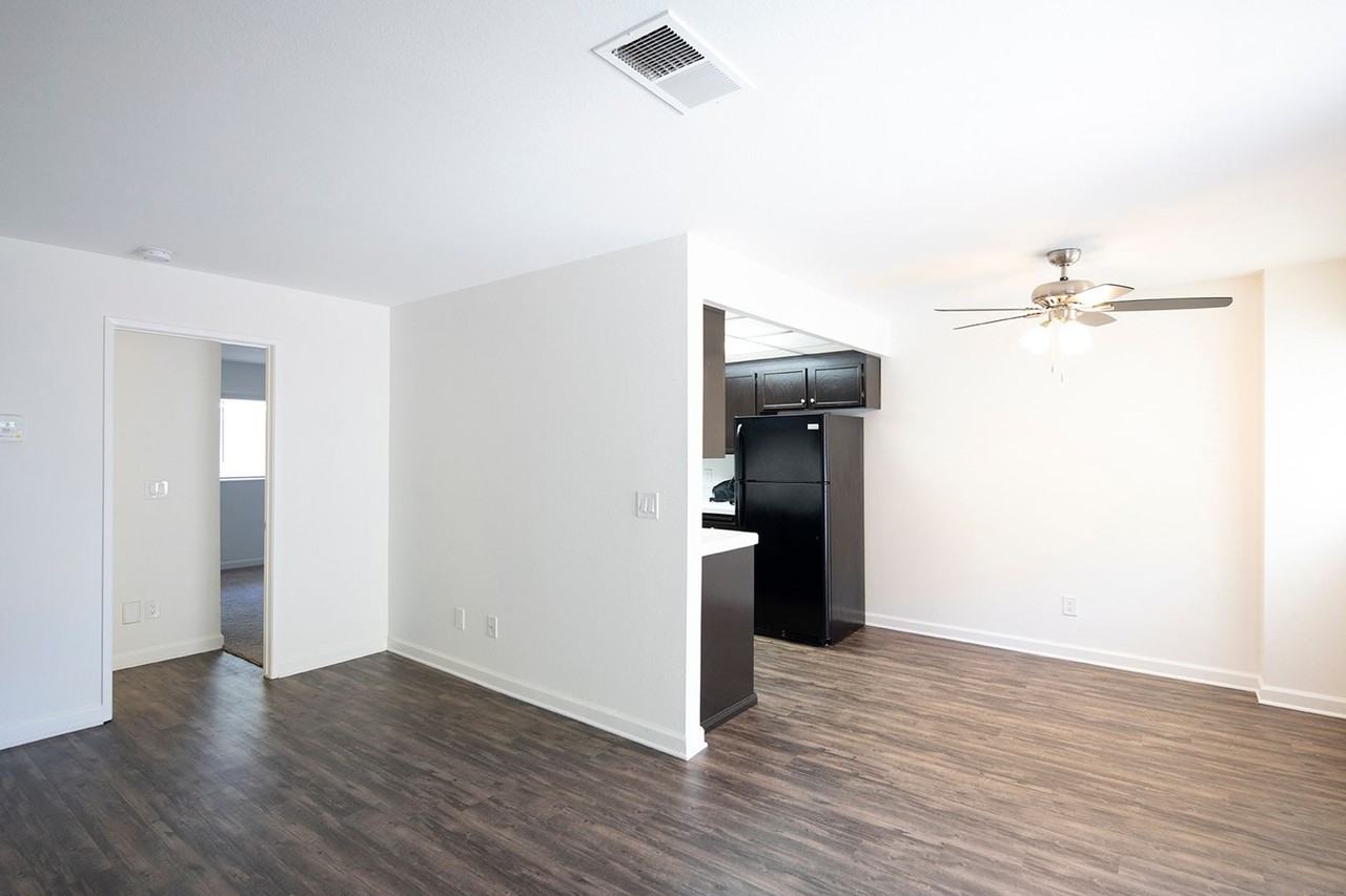 Bonita Heights Apartments - Photo 6 of 34