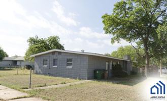 featured image of 4422 Bowie St