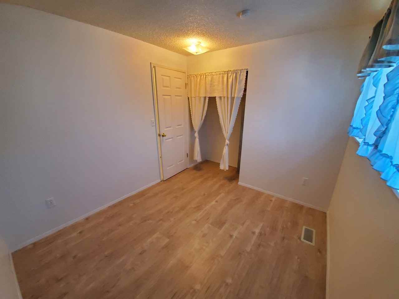 3070 Seiford Ave Se - Photo 7 of 34