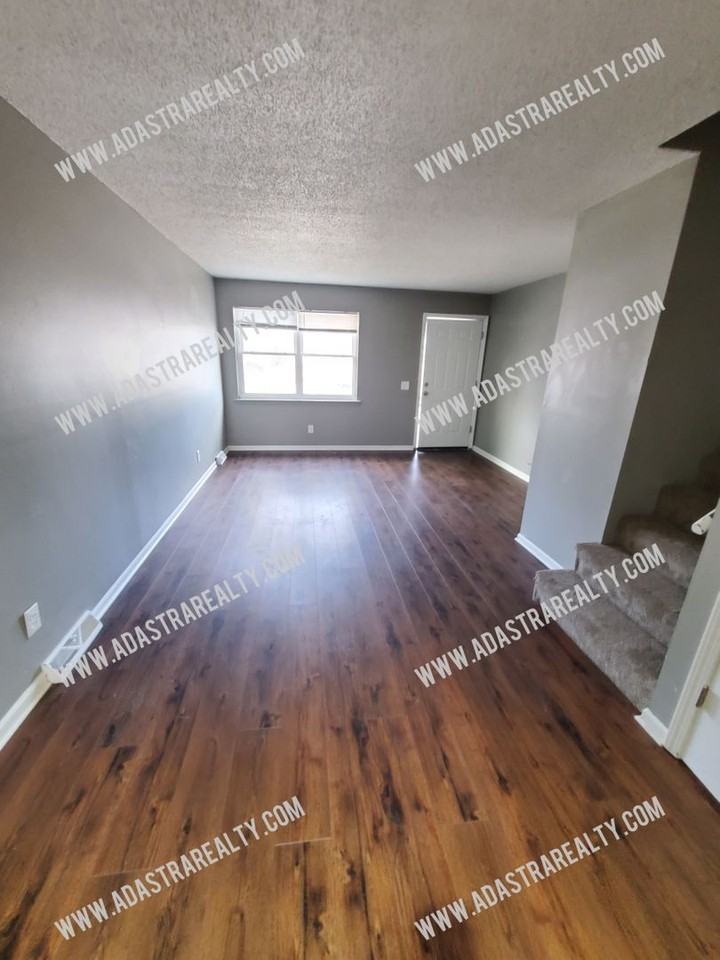 1517 E Elizabeth St - Photo 6 of 14