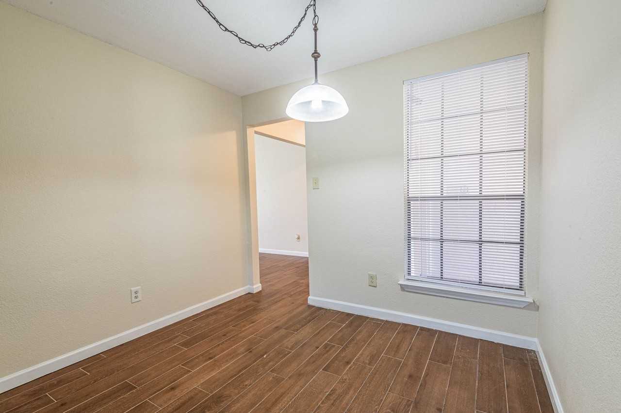 11438 Brook Meadow Dr - Photo 7 of 19