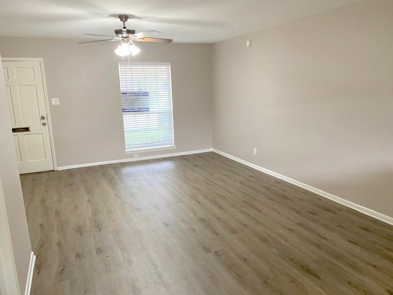 10122 Shadow Wood Dr #12 - Photo 2 of 12