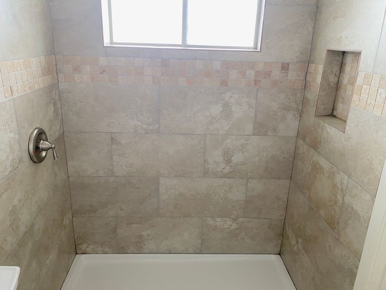 10122 Shadow Wood Dr #12 - Photo 7 of 12