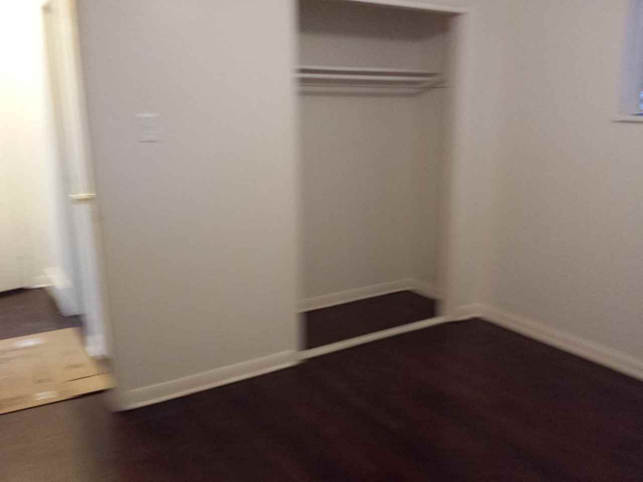 186 S Yates Way - Photo 5 of 9