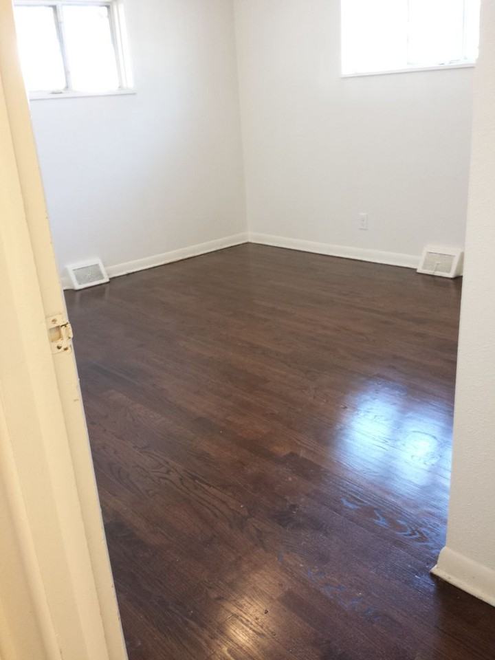 186 S Yates Way - Photo 6 of 9