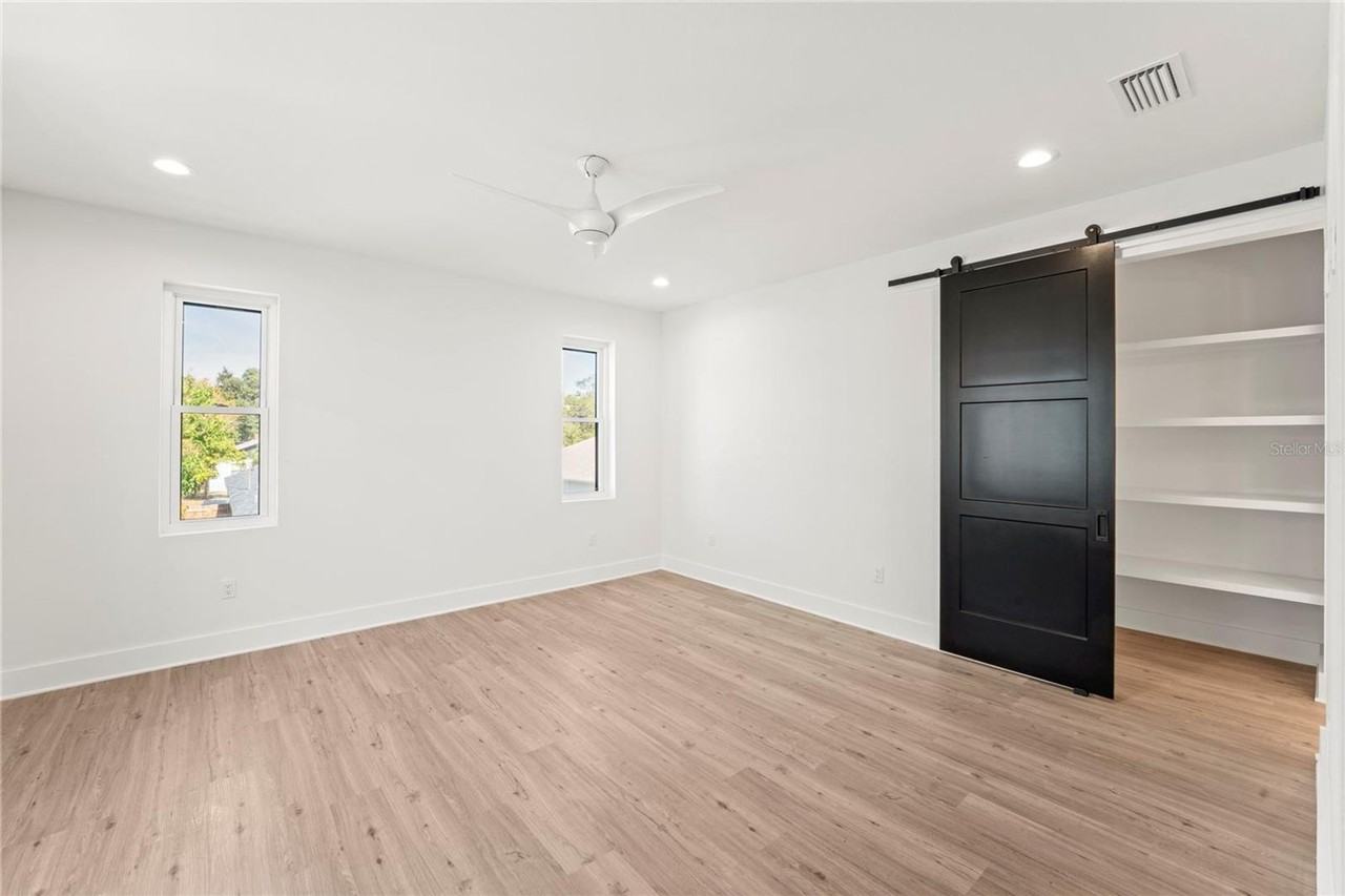 2403 W North B St #2 - Photo 7 of 12