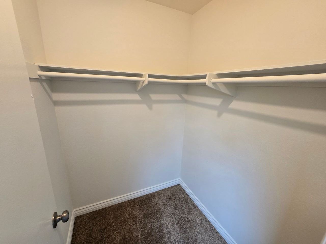 13250 Pageant Ave - Photo 7 of 27
