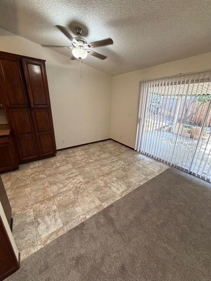 4515 Revillo Way - Photo 6 of 16