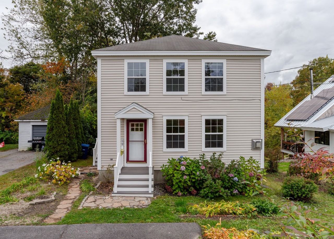 59 Boothby Ave - Photo 2 of 42