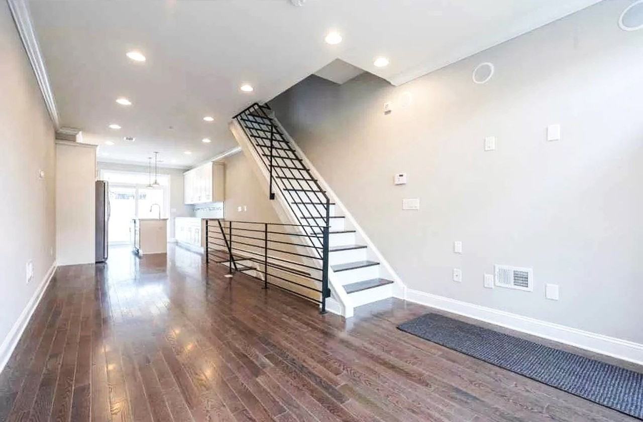 537 Morse St - Photo 2 of 26
