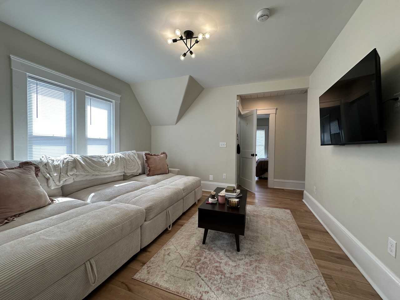 304 Main St #2 - Photo 3 of 16