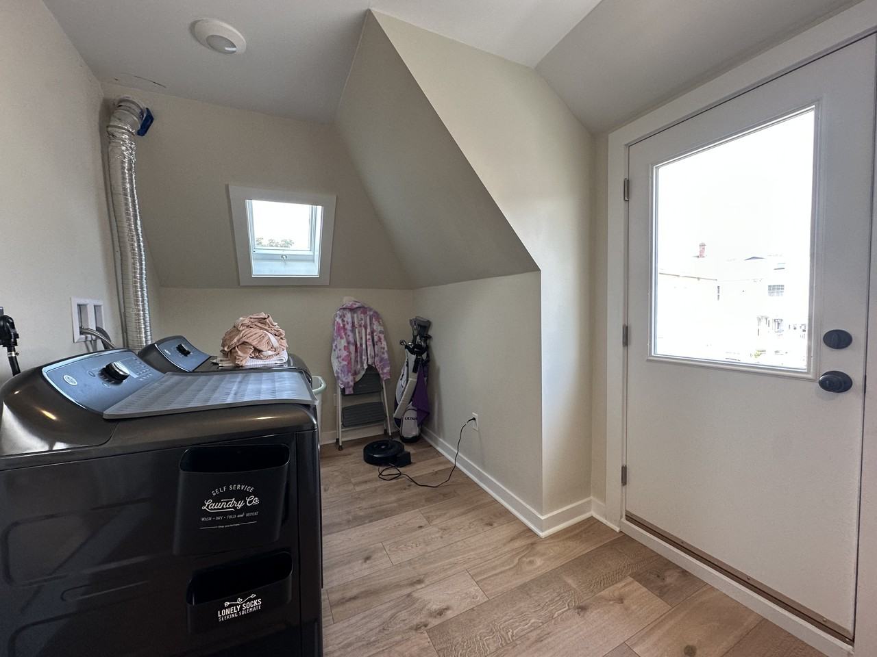 304 Main St #2 - Photo 6 of 16