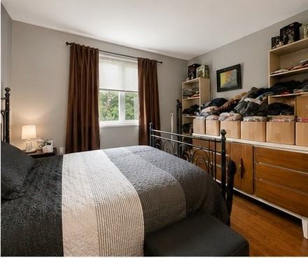 133 Warren St #1 - Photo 4 of 9