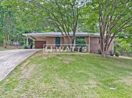 featured image of 1036 Rose Hill Cir
