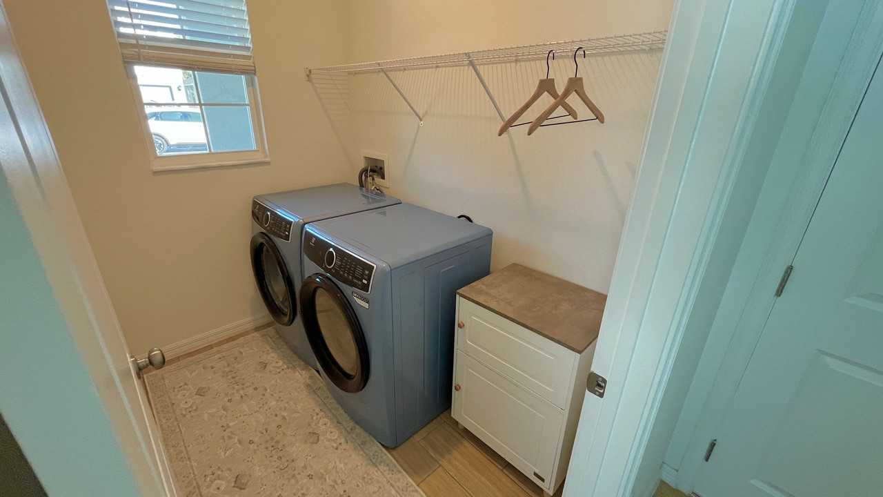 6740 Great Bear Dr - Photo 3 of 42