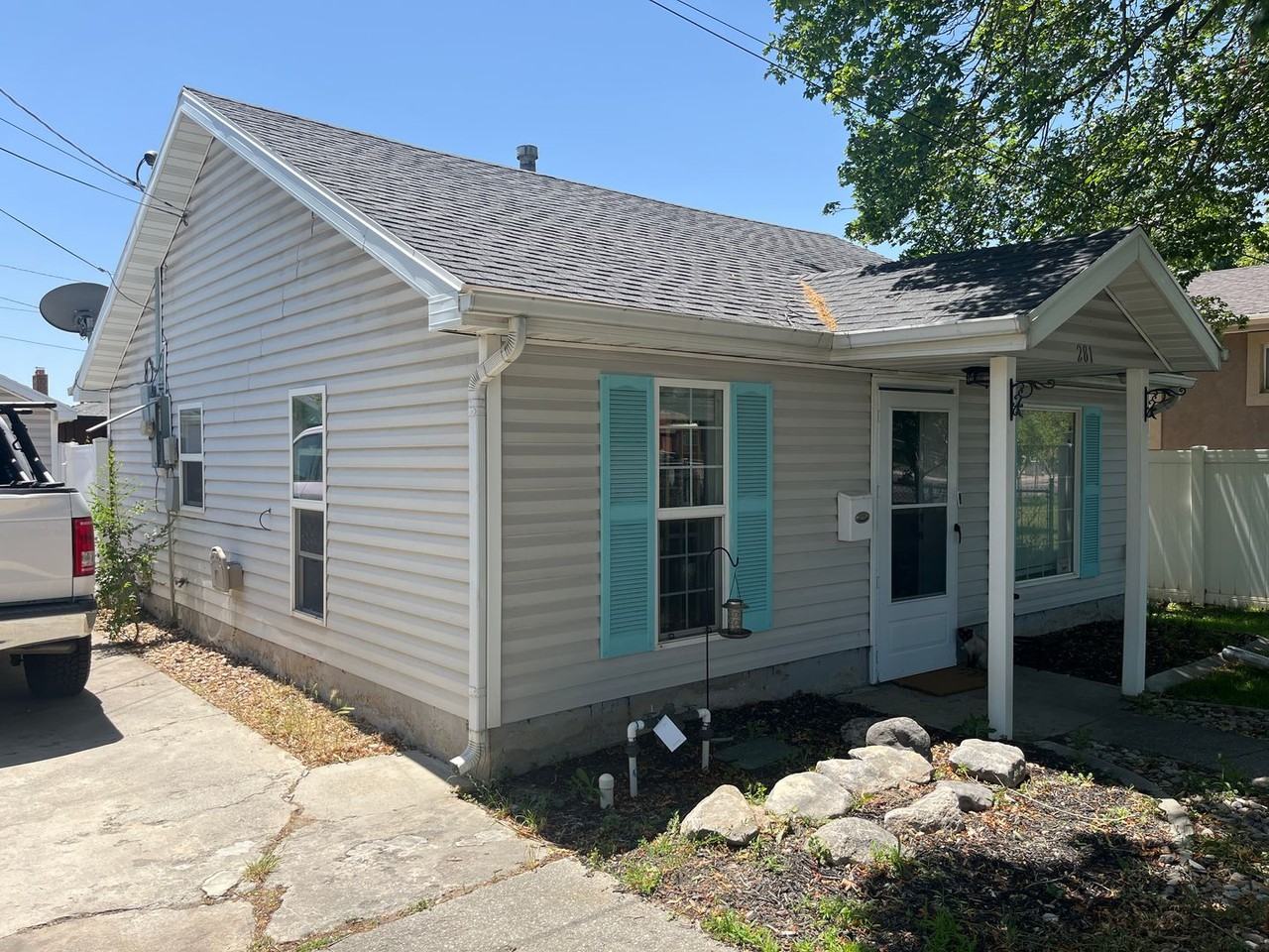 281 W Wasatch St - Photo 3 of 4