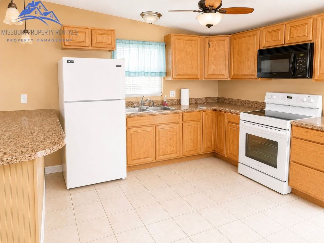 418 W Maddux St - Photo 5 of 12