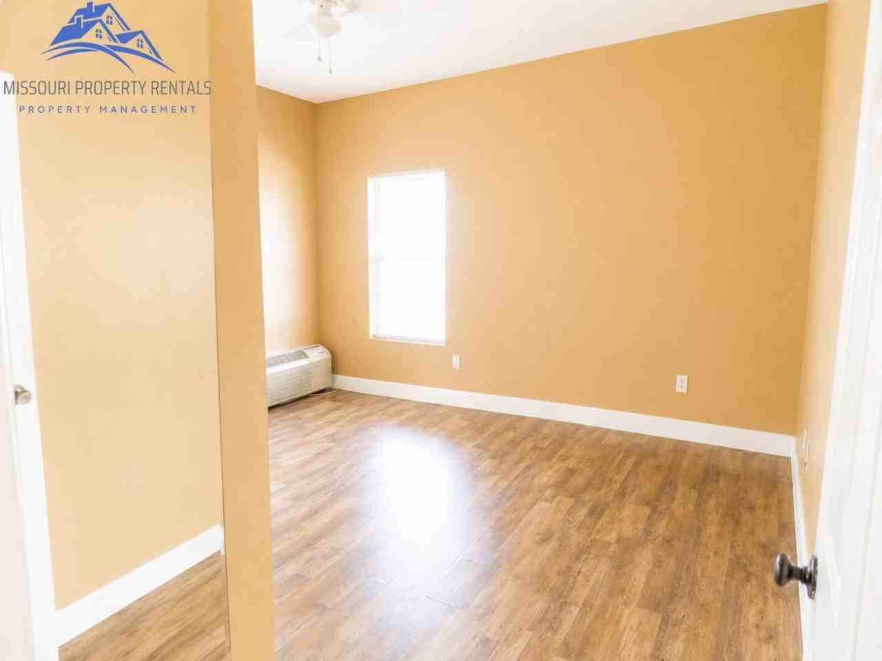 418 W Maddux St - Photo 6 of 12