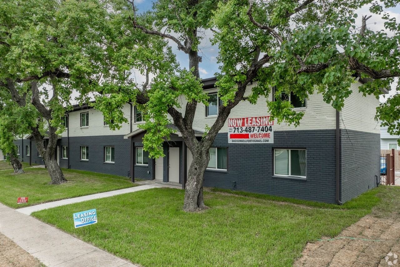 4410 Bellfort St - Photo 4 of 14